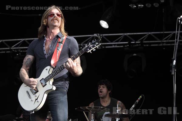 EAGLES OF DEATH METAL - 2009-08-30 - SAINT CLOUD - Domaine National - Grande Scene - 